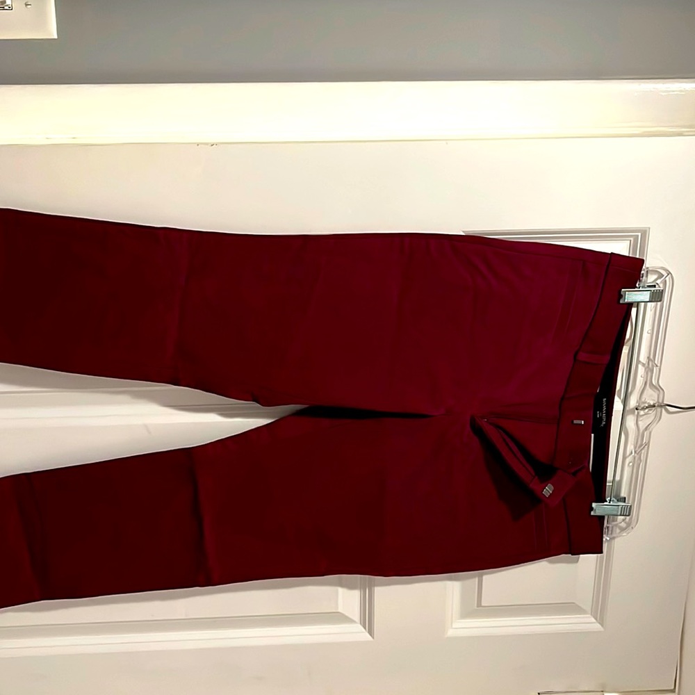 Banana Republic Sloan trousers in Bordeaux